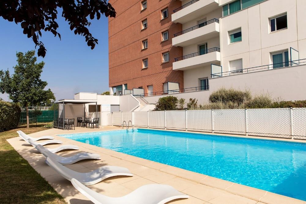 Residhome Occitania 3* Toulouse